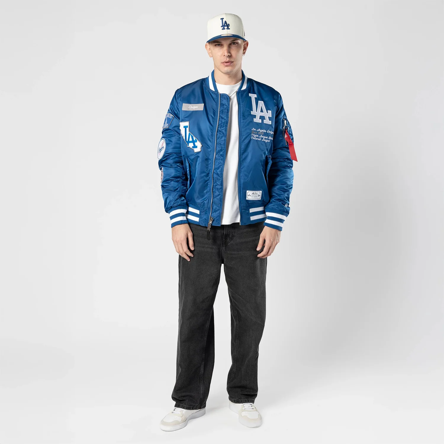 Los Angeles Dodgers Alpha Bomber Jacket -Mens - Image 3