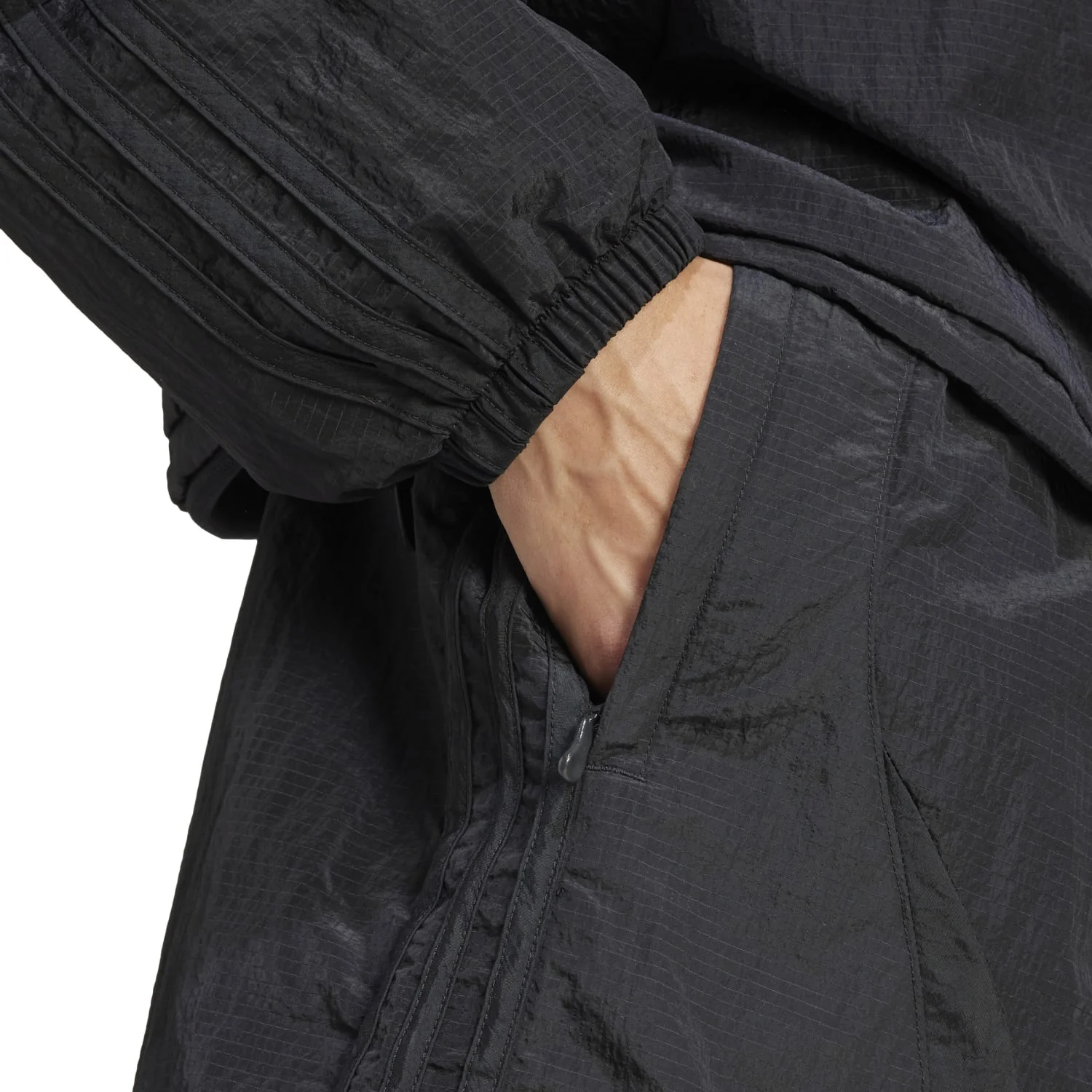 Adicolor 2000s Shorts - Mens - Image 4