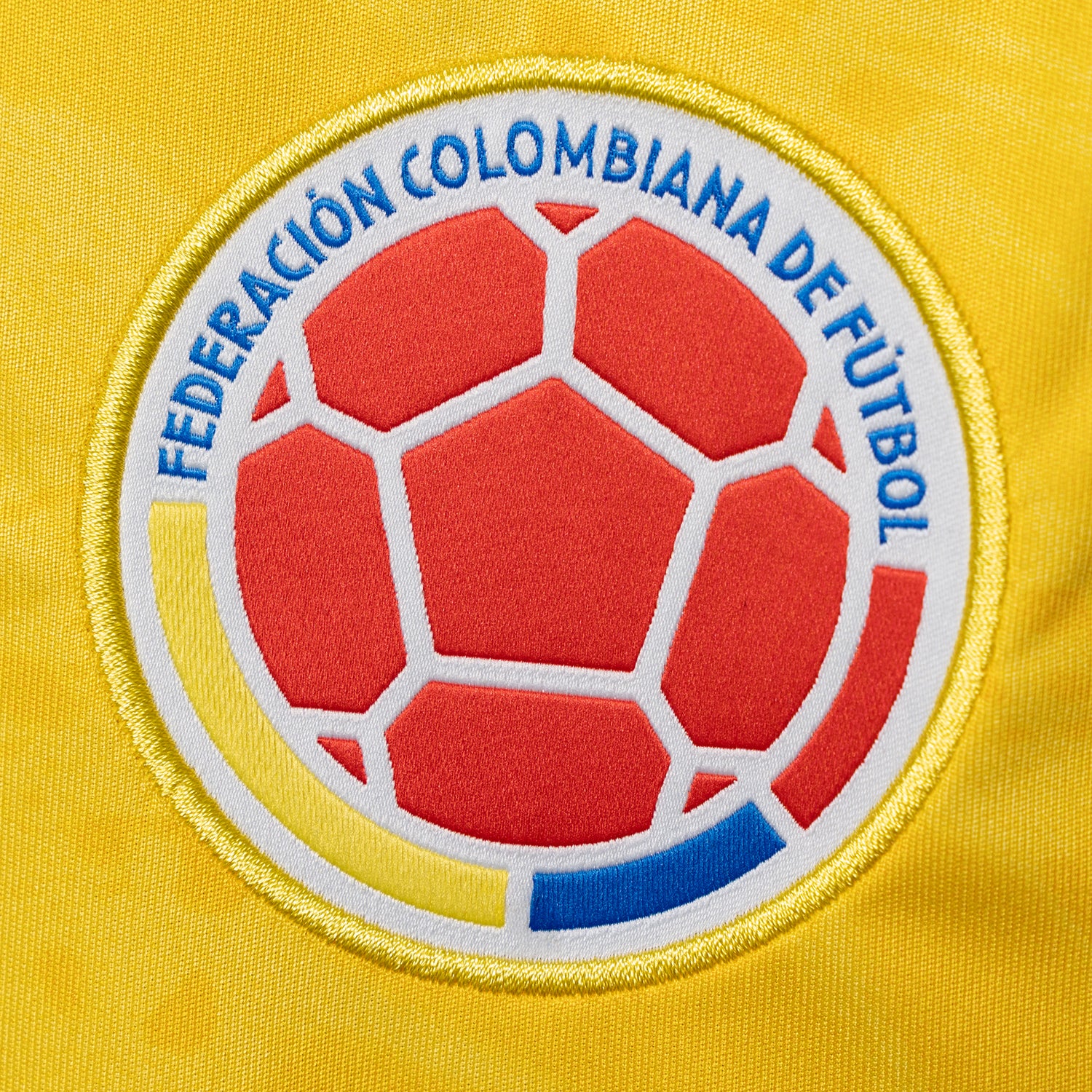 26/27 Colombia Replica Home Jersey - Mens - Image 3