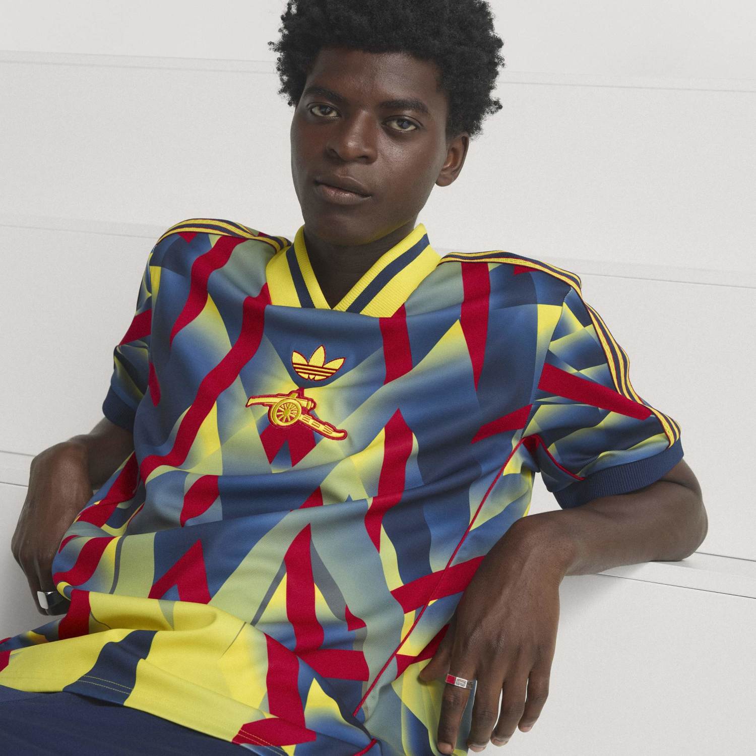Arsenal 25/26 Lifestyle Jersey - Mens - Image 2