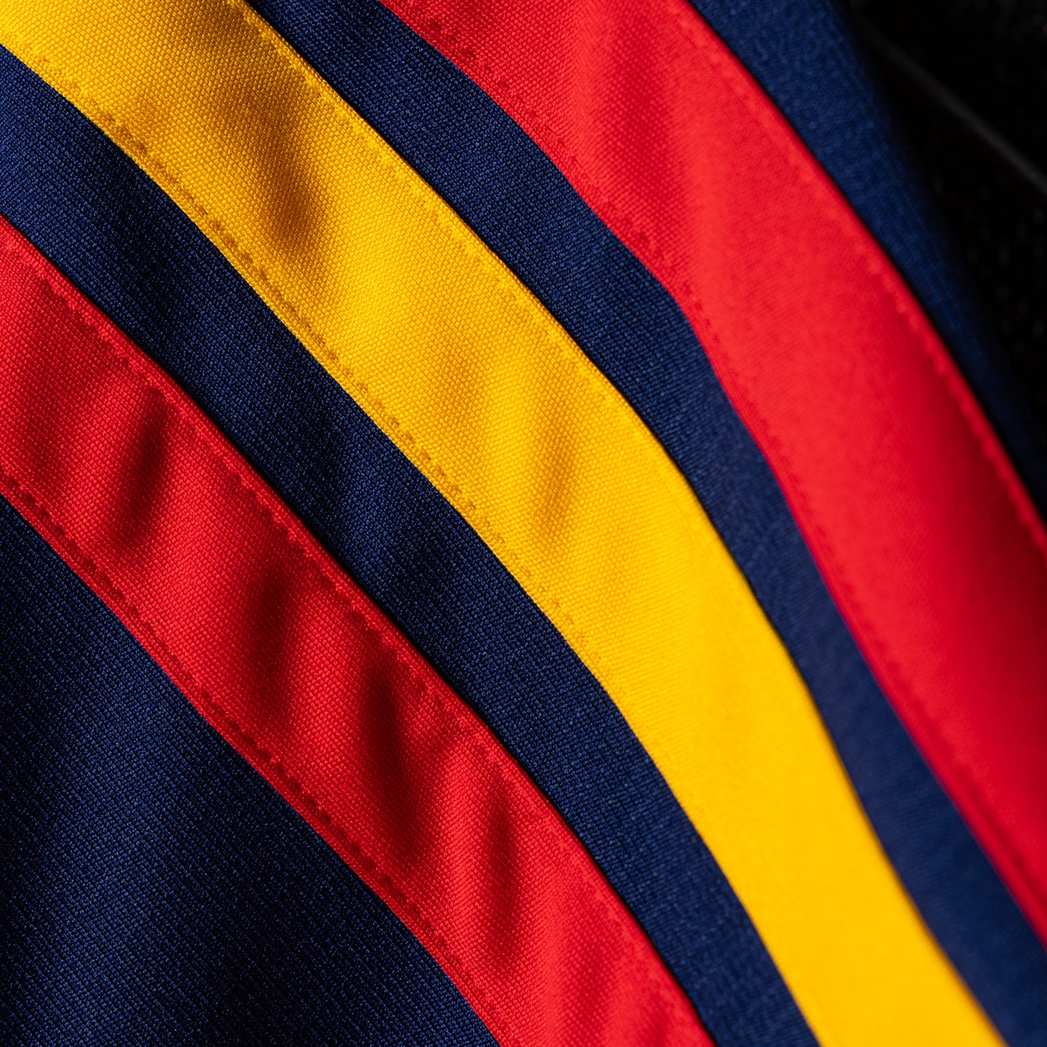 26/27 Spain Replica Home Jersey - Mens - Image 5